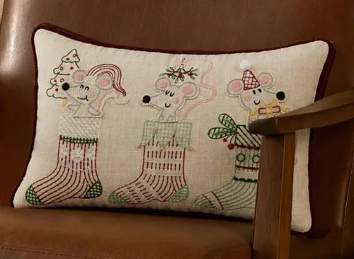 11 Best New Cracker Barrel Winter and Cozy Finds Under $25
