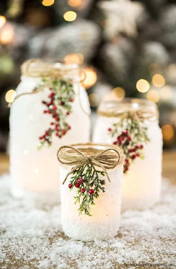 14 Last Minute Mason Jar Gift Ideas!