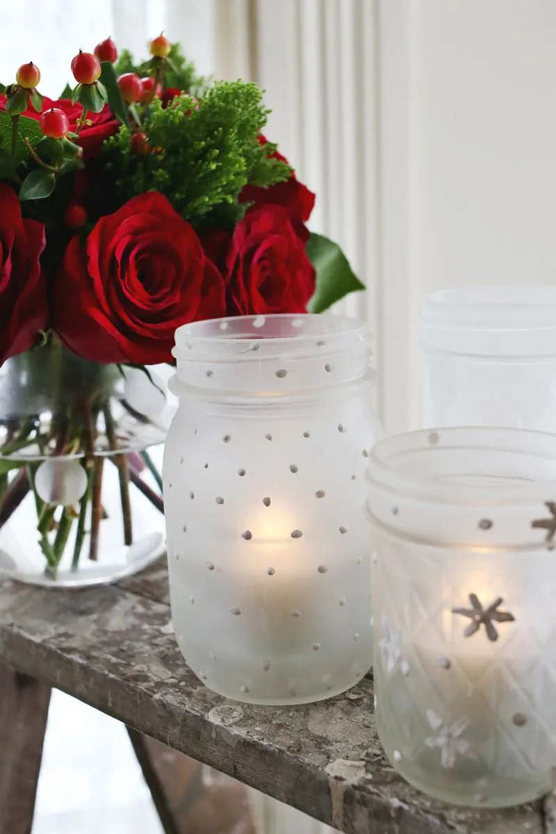 16 Vibrant Ways to Paint Mason Jars