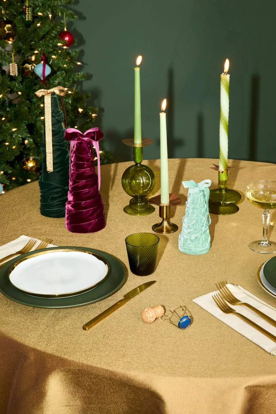 22 Alternative Christmas Tree Ideas That Still Deliver on Holiday Spirit