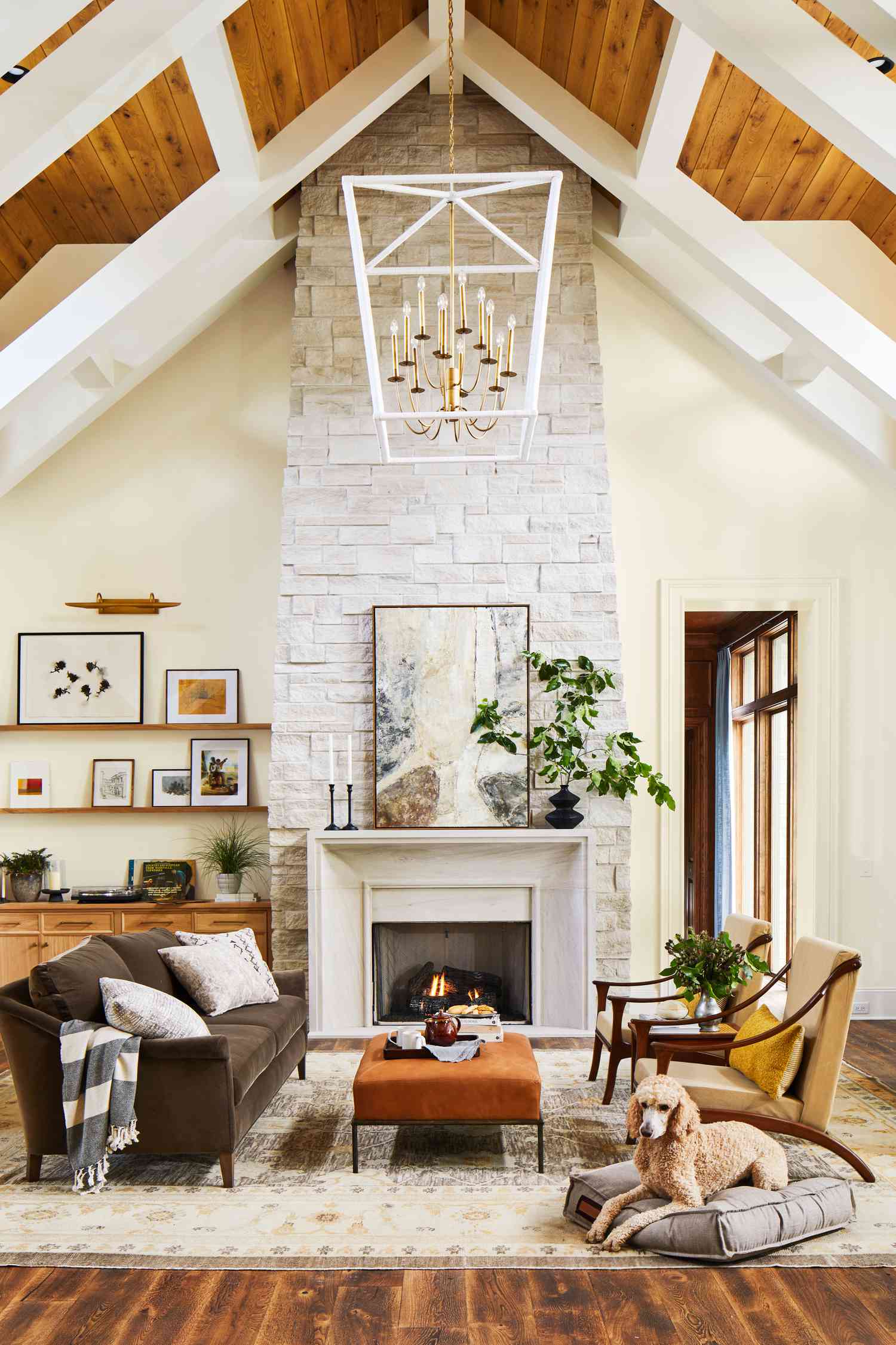 23 Stone Fireplace Ideas To Warm Up Your Home