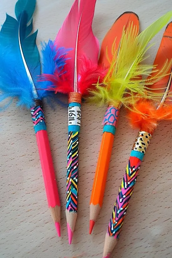 25 Feather Craft Ideas: Fun, Creative Projects for Adults and Kids - The Melrose Family
