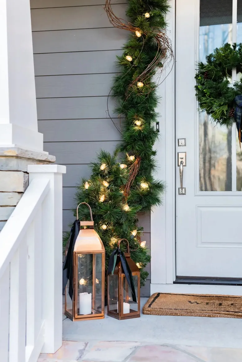 25 Winter Porch Decor Ideas To Make Your Entry More Inviting