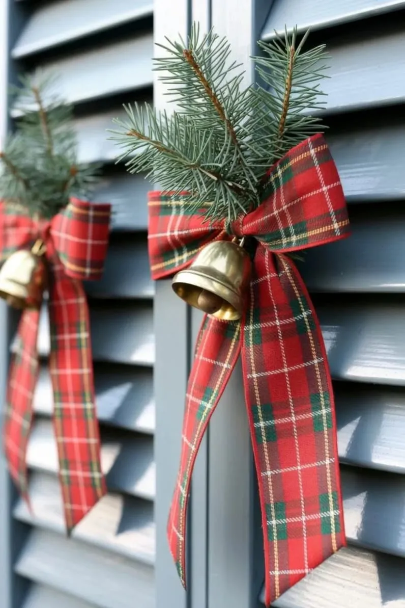 27 Christmas Window Decoration Ideas for 2025 | Govee US