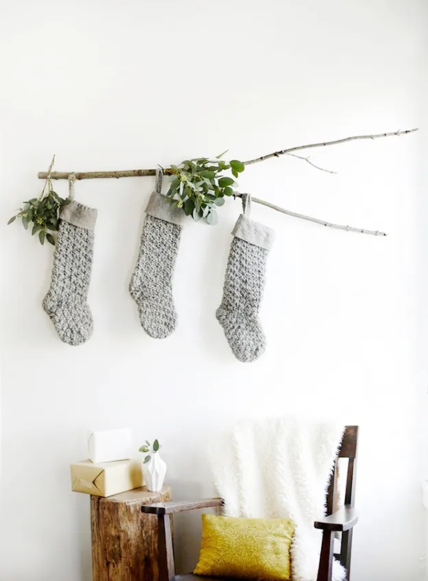 5 Great Ways to Hang Your Stockings Without a Mantel
