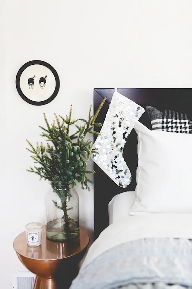 5 Great Ways to Hang Your Stockings Without a Mantel