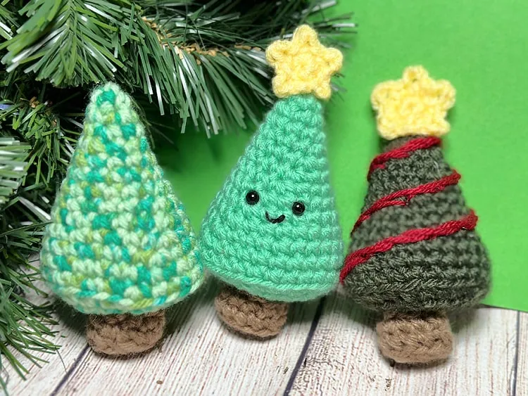 5 Little Monsters: Tiny Tree- Mini Amigurumi Advent Day 1