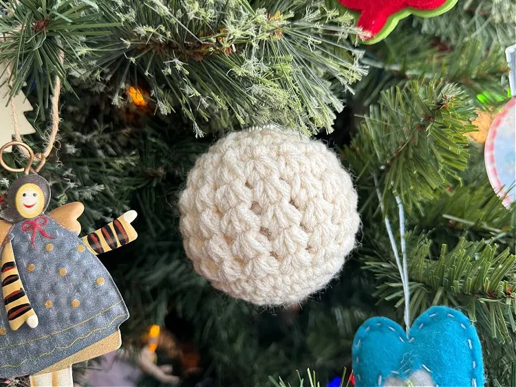 5 Little Monsters: Trinity Stitch Christmas Ornaments