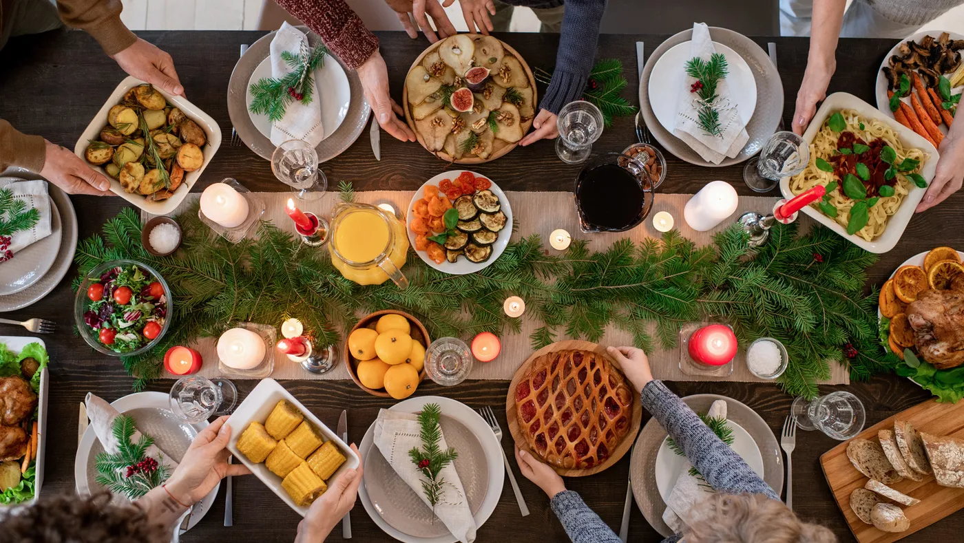 5 Ways To Elevate Your Thanksgiving Table Decor
