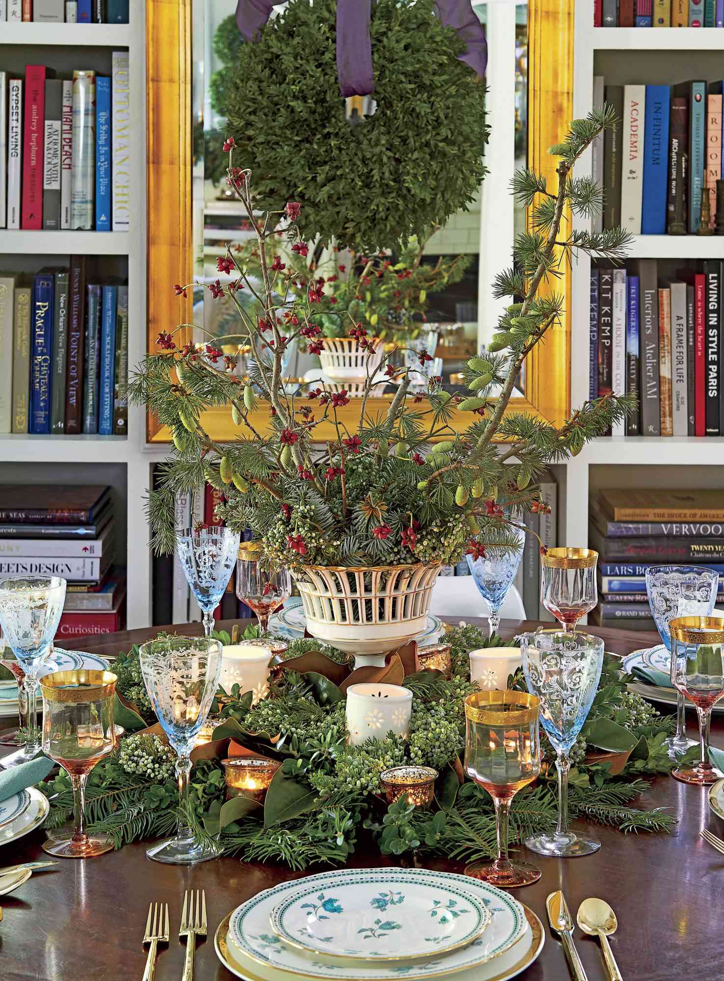 55 Christmas Centerpieces For Your Holiday Table