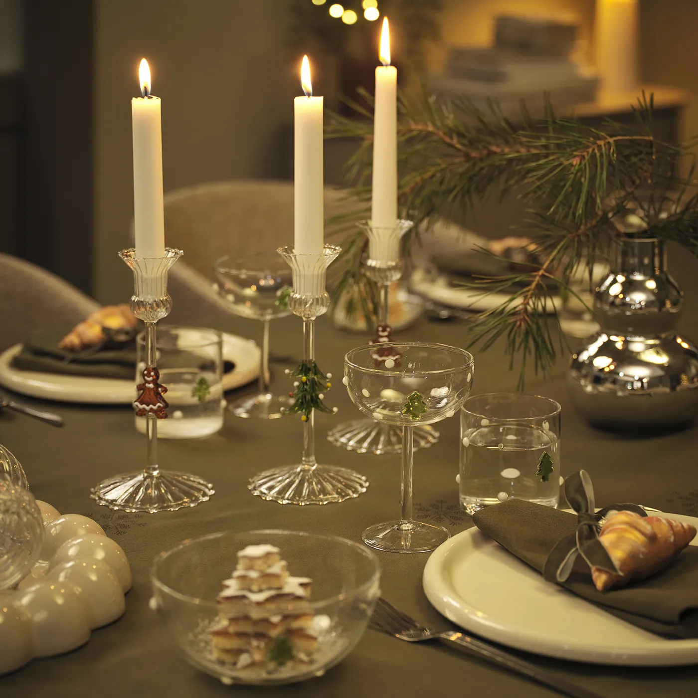 6 styling tips for your Christmas table setting | JYSK UK