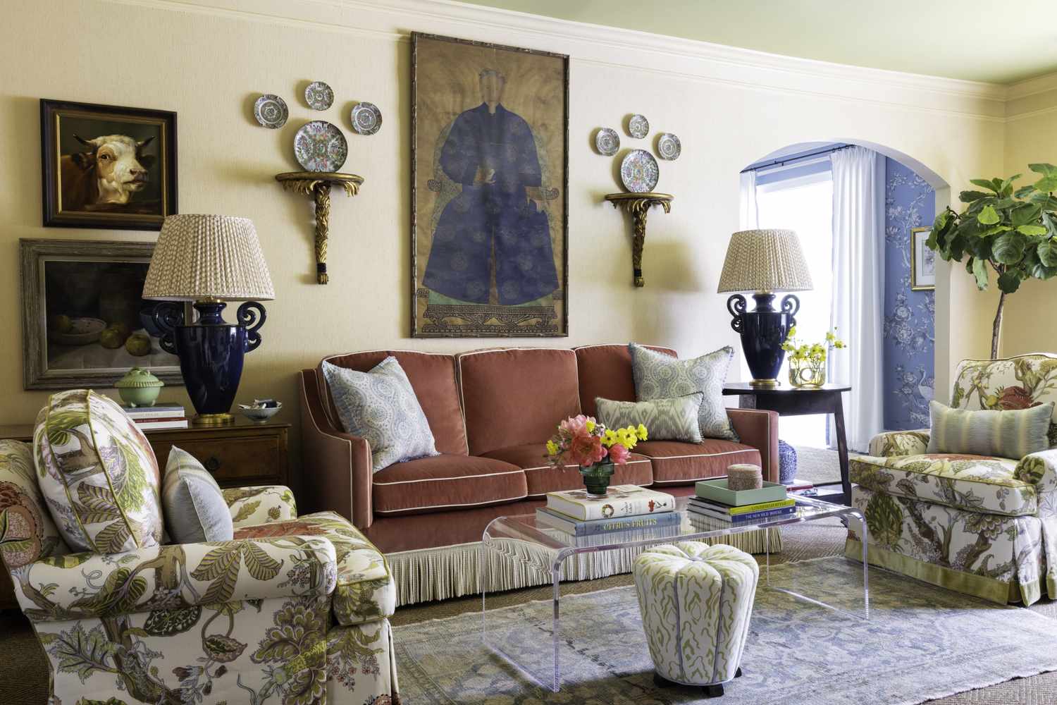 8 Things Interior Designers Recommend Adding For A More Inviting Home