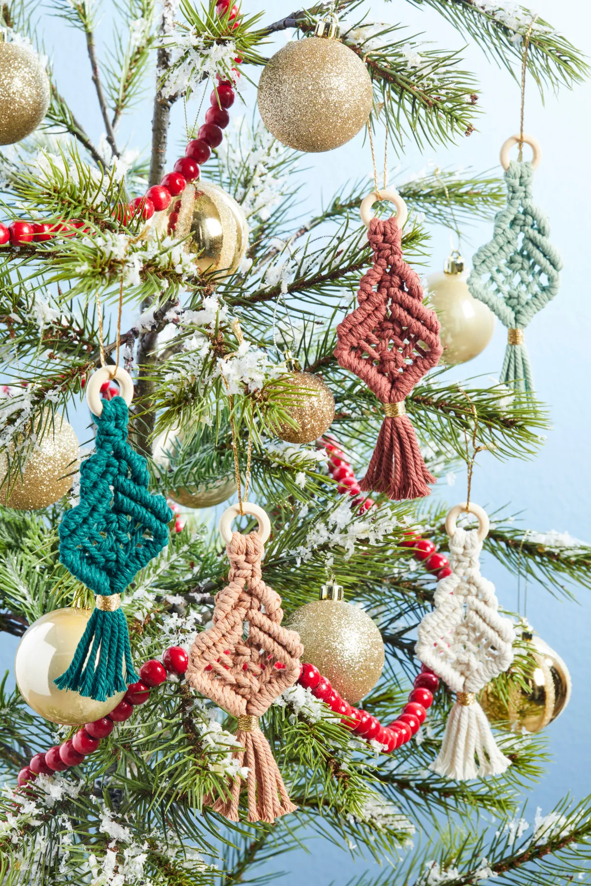 82 Homemade Christmas Ornaments to Give Your Tree Tons of Xmas Tree And  Ornaments