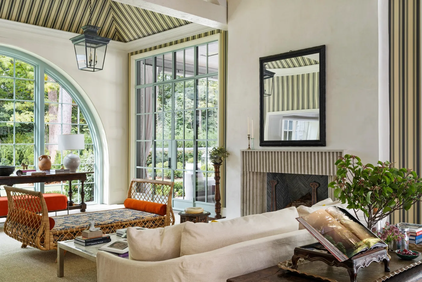 9 Luminous Living Room Ideas for Every Lifestyle