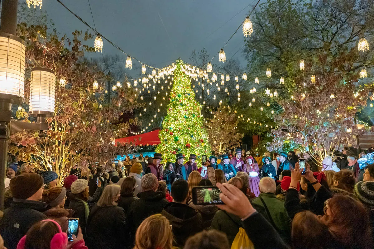 A Guide To All Of NYC's Christmas Tree Lightings In 2024