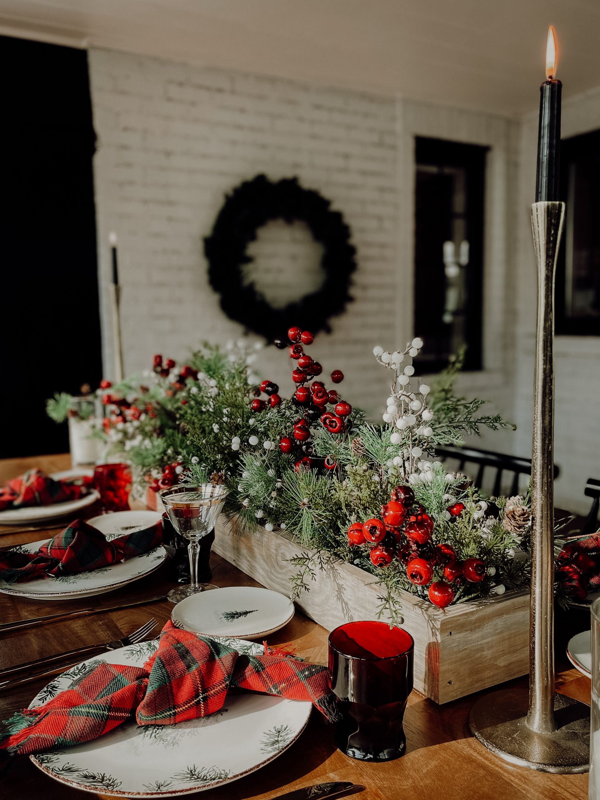 A Traditional Christmas Dining Room -