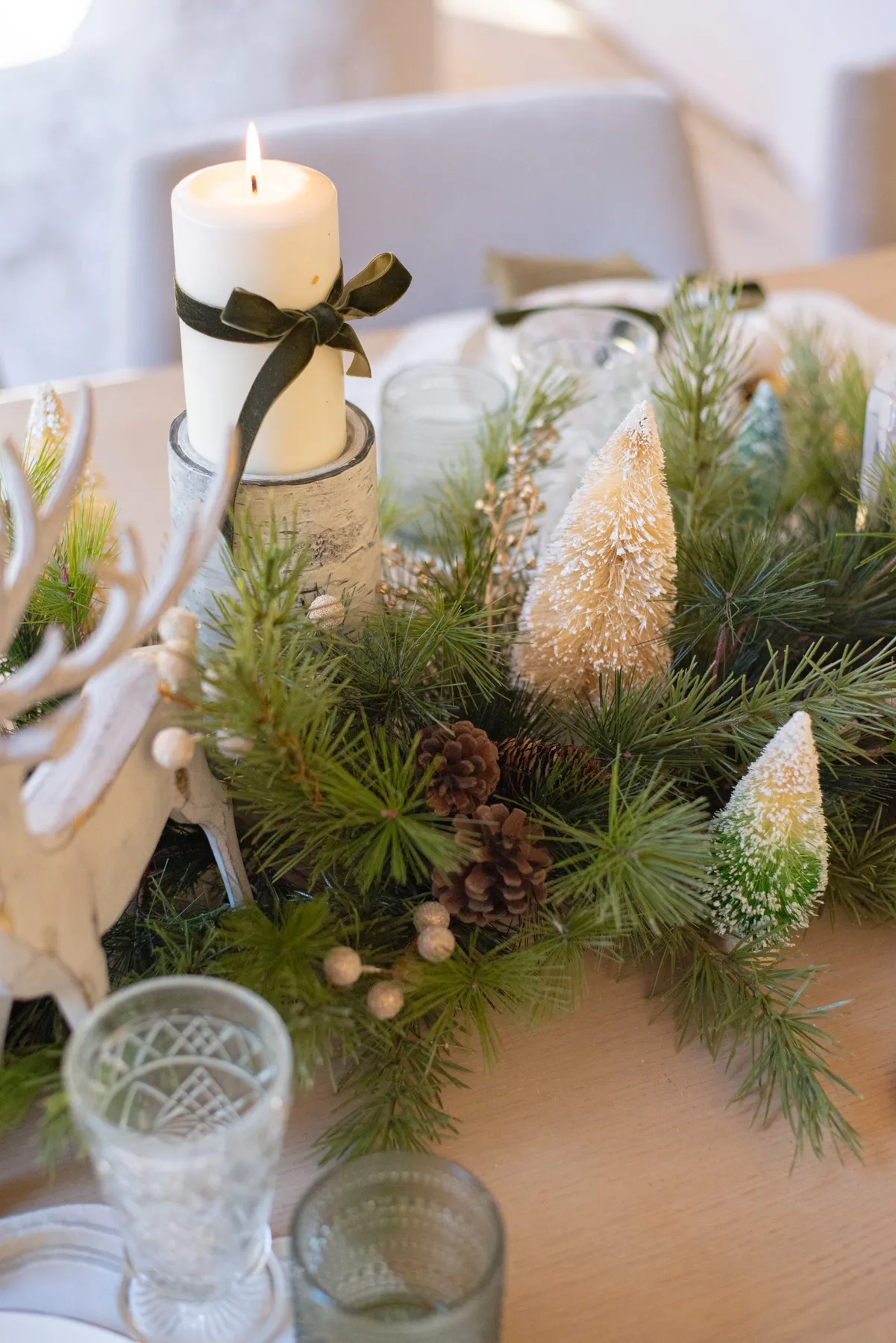 A Winter Wonderland Table Setting - The Every Hostess