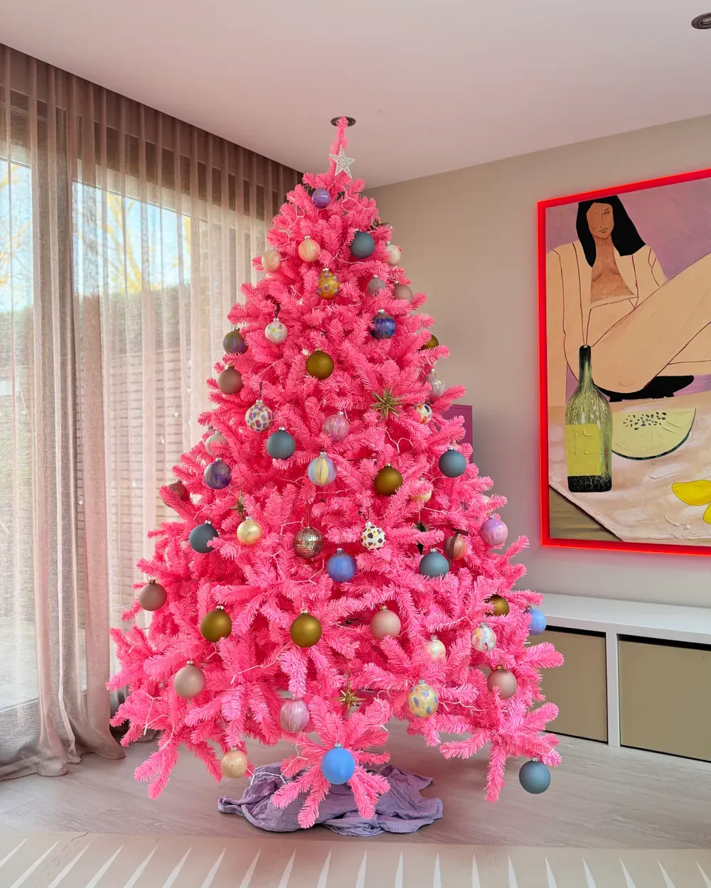 Artificial Christmas Tree FARNHAM 210 cm Pink - Beliani.it