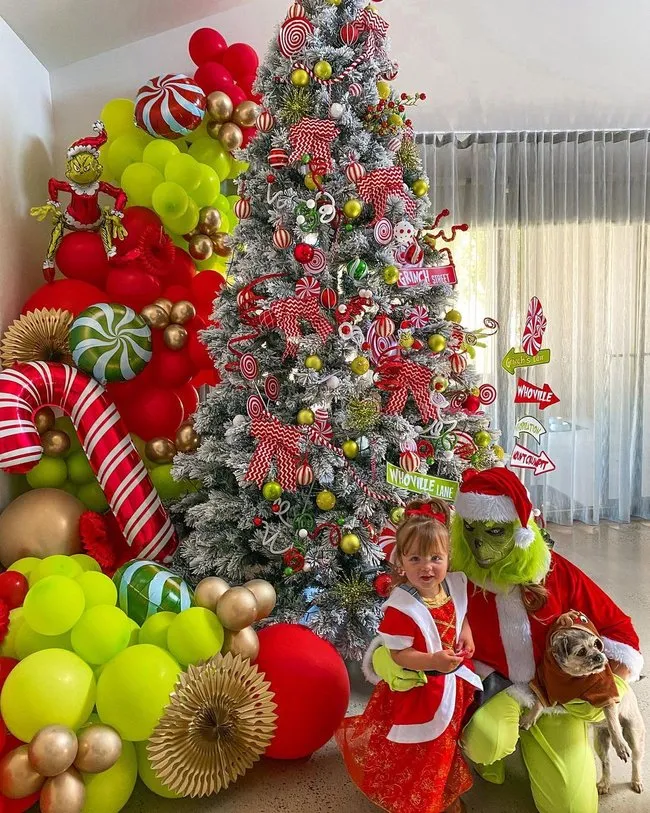 Australian 'Grinch addict' spends YEAR prepping tree inspired by Christmas  movie using items from Ebay, Etsy, Cotton On, Target | 7NEWS