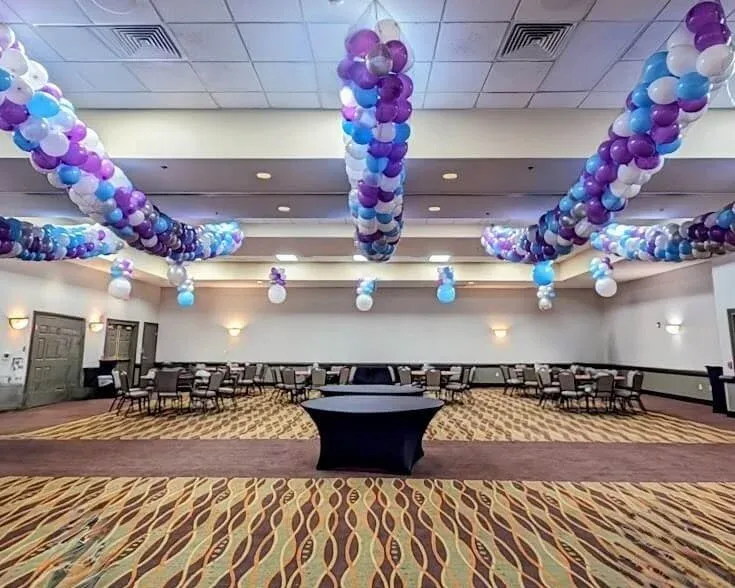 Balloon drops, ceiling decorations, balloons on the ceilngs — West  Bloomfield & Southeast Michigan Balloon Deliveries, Balloon Installations,  and Local pick-up