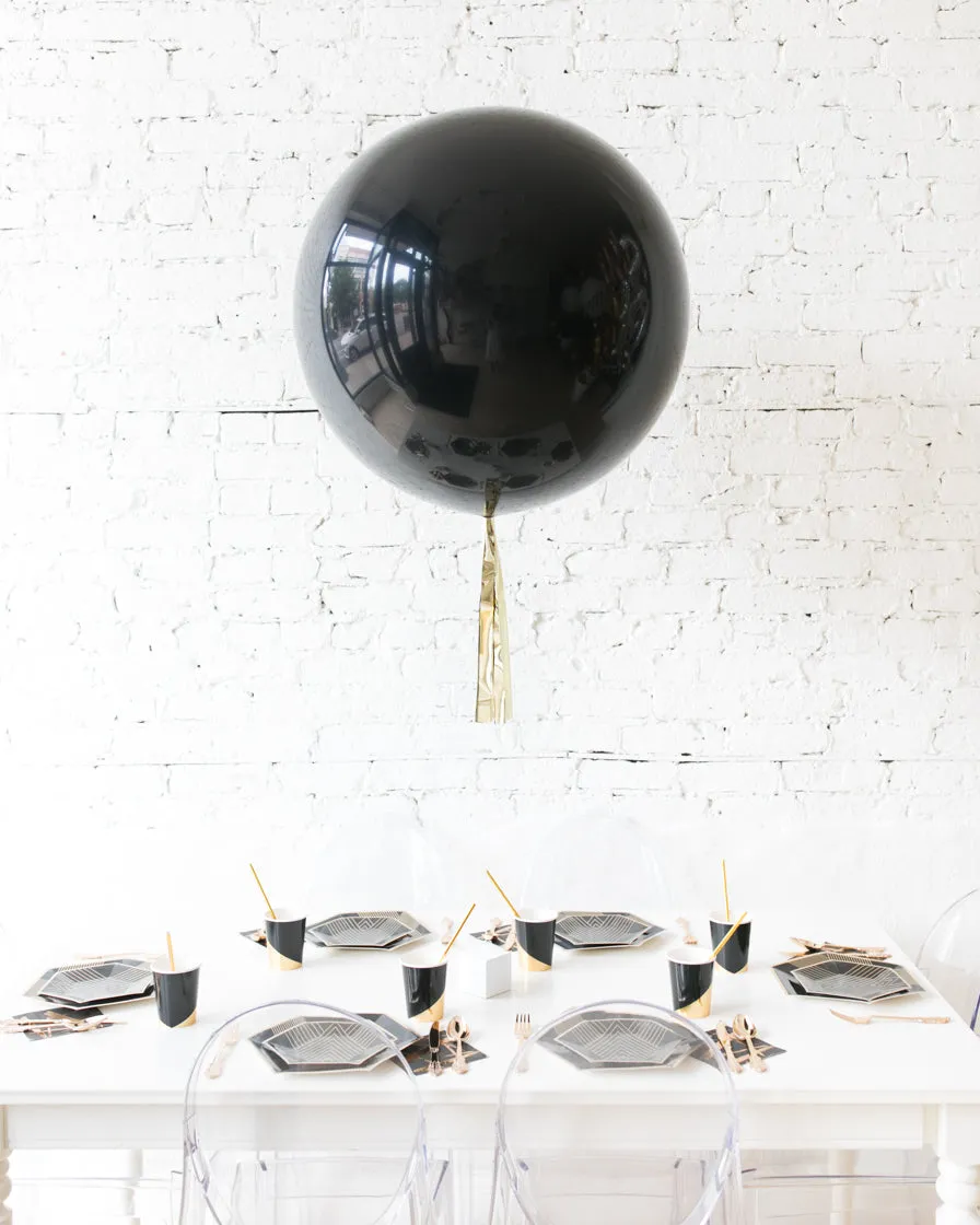 Black Giant Balloon and Gold Skirt Centerpiece — Paris312