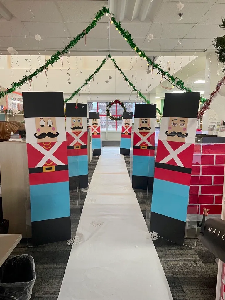 Brooklyn Park City Employees Decorate for the Holidays - CCX Media