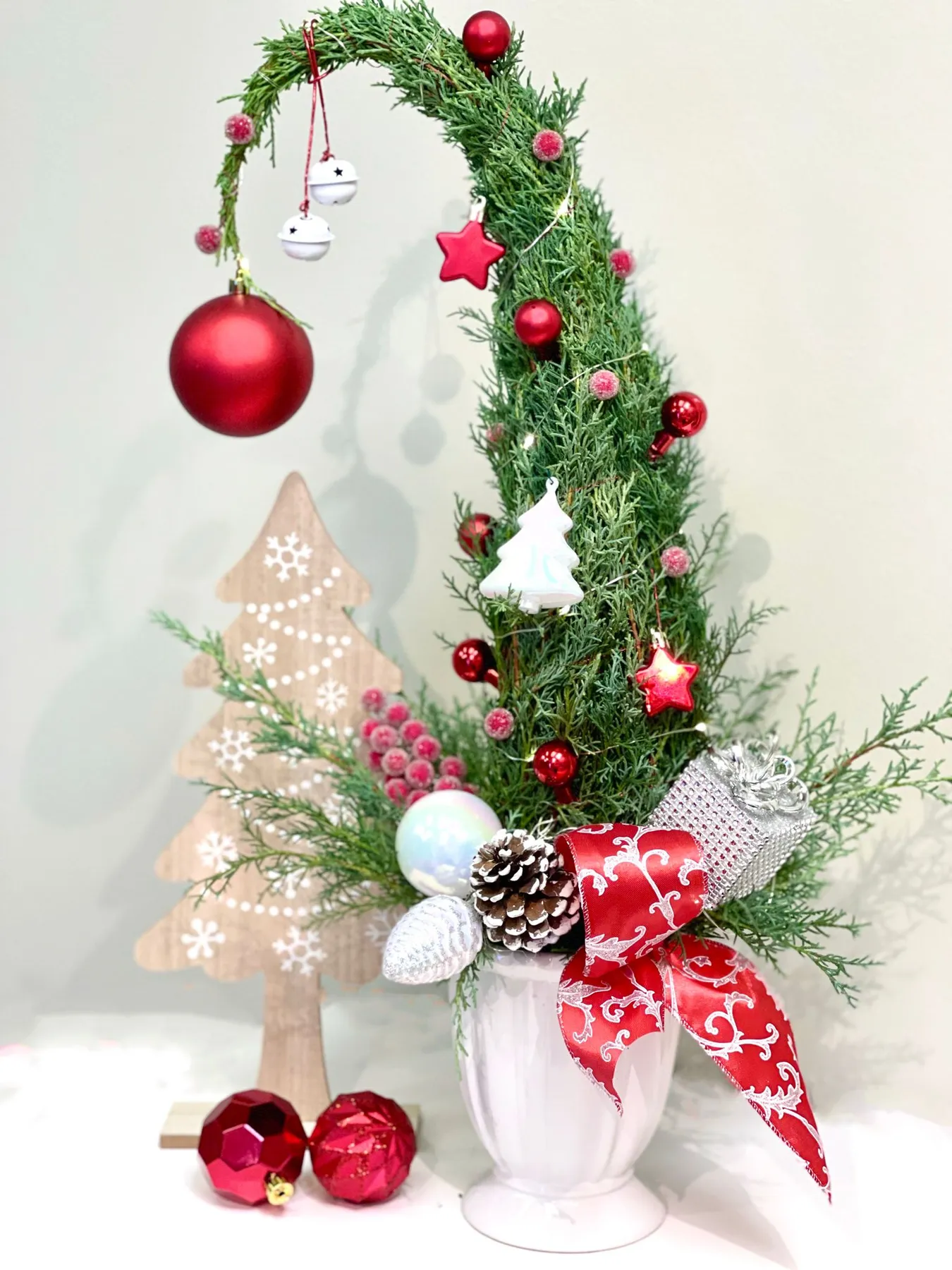 Buy Grinch Tree Online - Flower Aura By Natasha