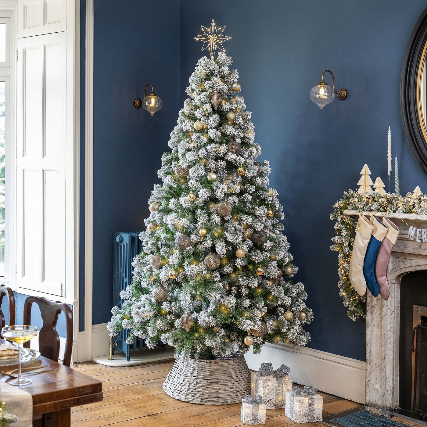 Chamonix Spruce Flocked Artificial Christmas Tree | 5ft–8ft | Christow