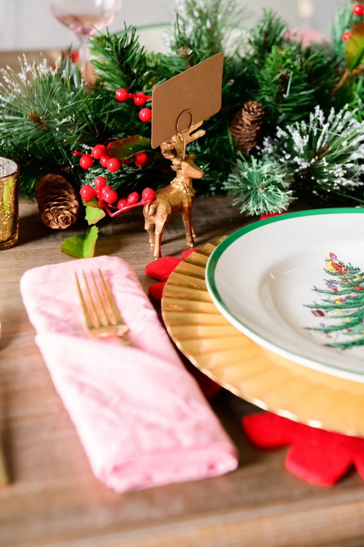Christmas at Home | Our Dining Room Table - Hi Sugarplum!