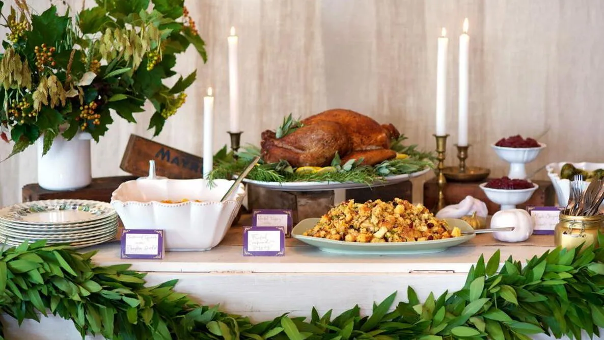 Christmas Buffet Clearance Table Settings | Setting Up A For Exceptional  The Holidays Old