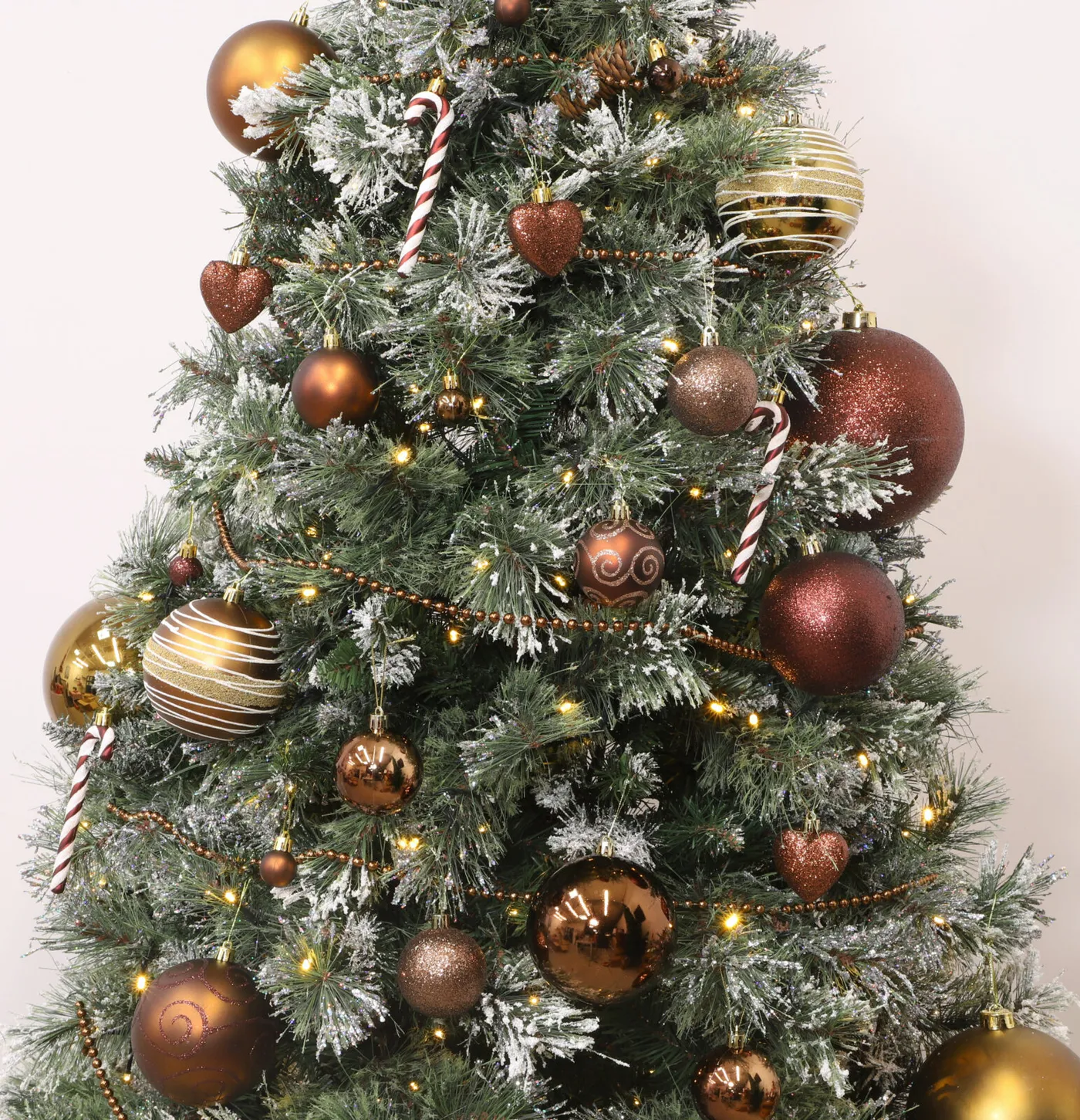 Christmas Concepts® Pack of 10-60mm Christmas Tree Baubles - Shiny, Matte &  Glitter Decorated Baubles (Chocolate)