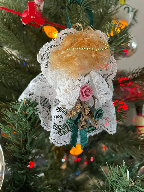 Christmas Decorations – Willy Or Won't He
