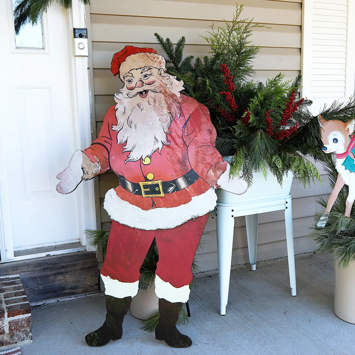 Christmas Porch Decorating Ideas - House of Hawthornes