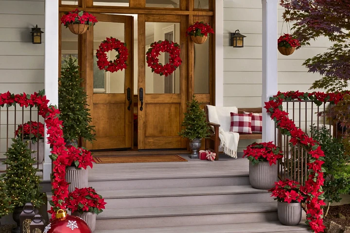 Christmas Porch Decorations Outdoor Country Christmas Decor Front Porch Décor Ideas For A Warm-Weather Christmas Balsam Hill