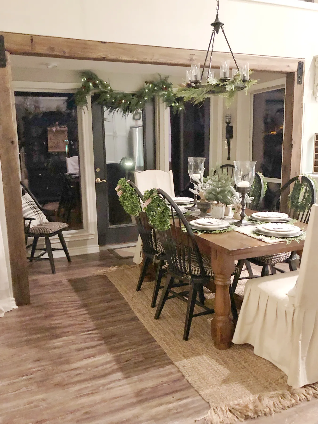 Christmas Table Setting Ideas * Hip & Humble Style