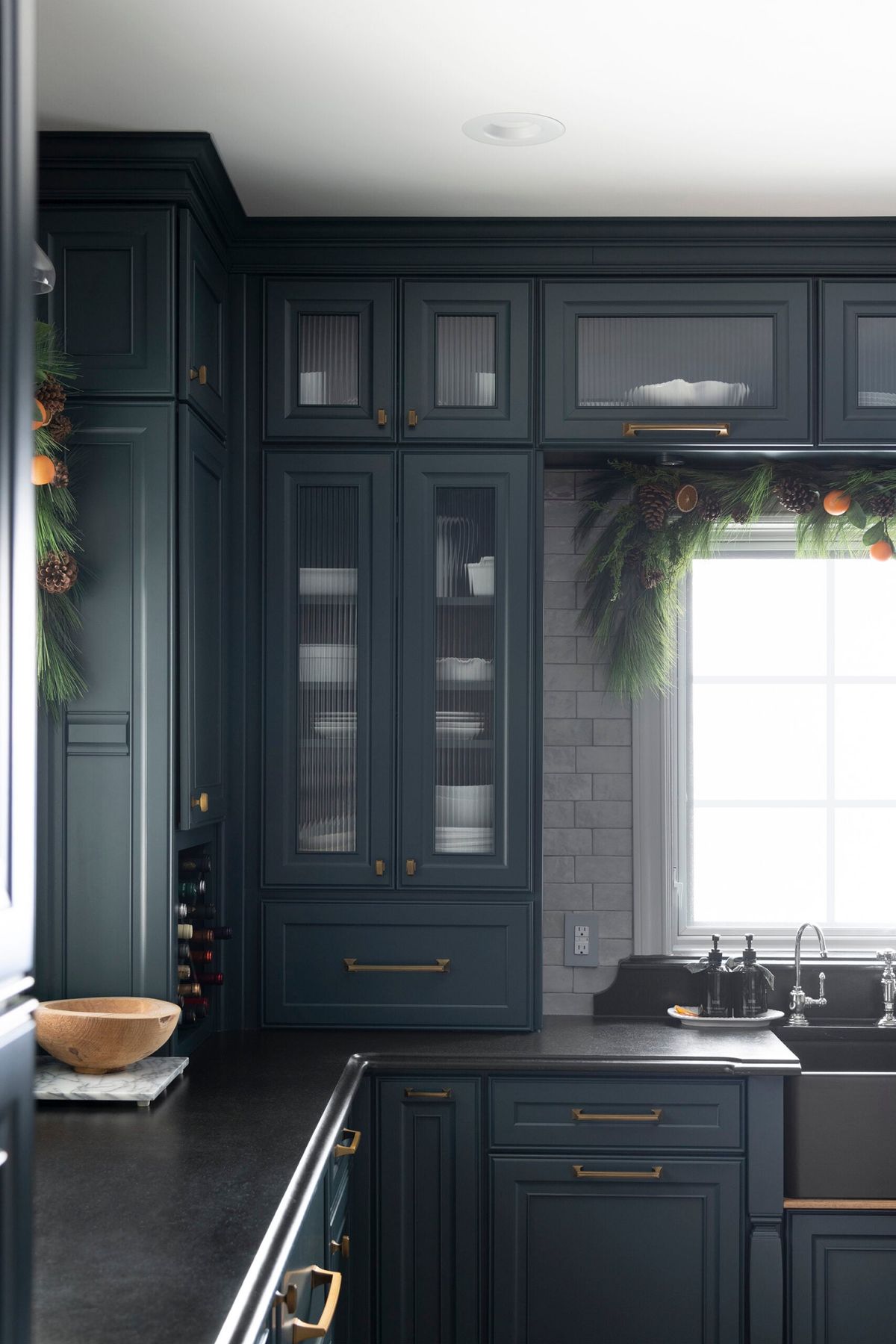 Christmas Tour: Decorating the Kitchen for the Holidays