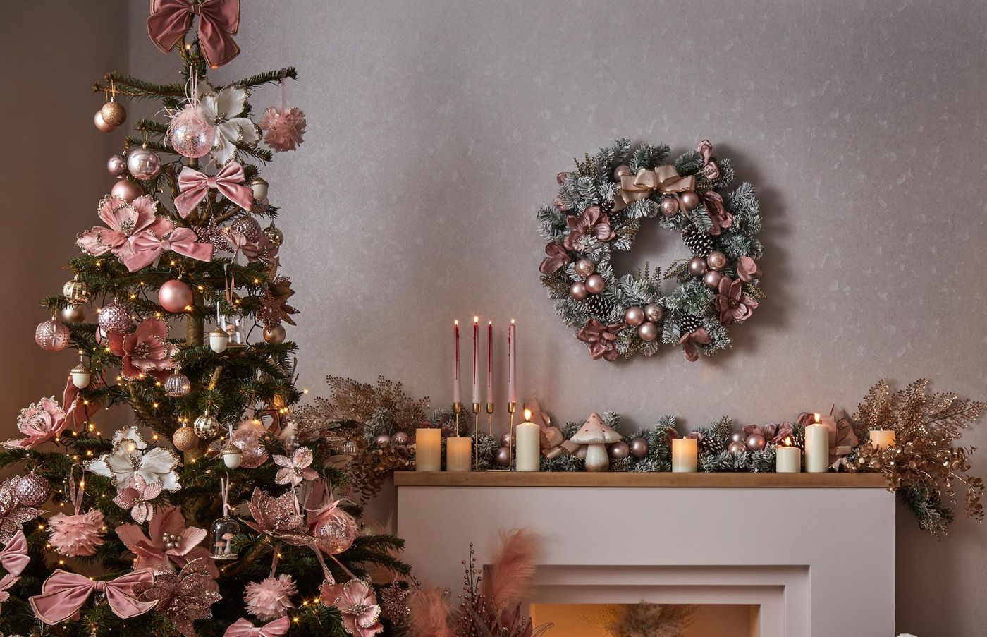 Christmas tree decorating ideas for every style and budget |  loveproperty.com