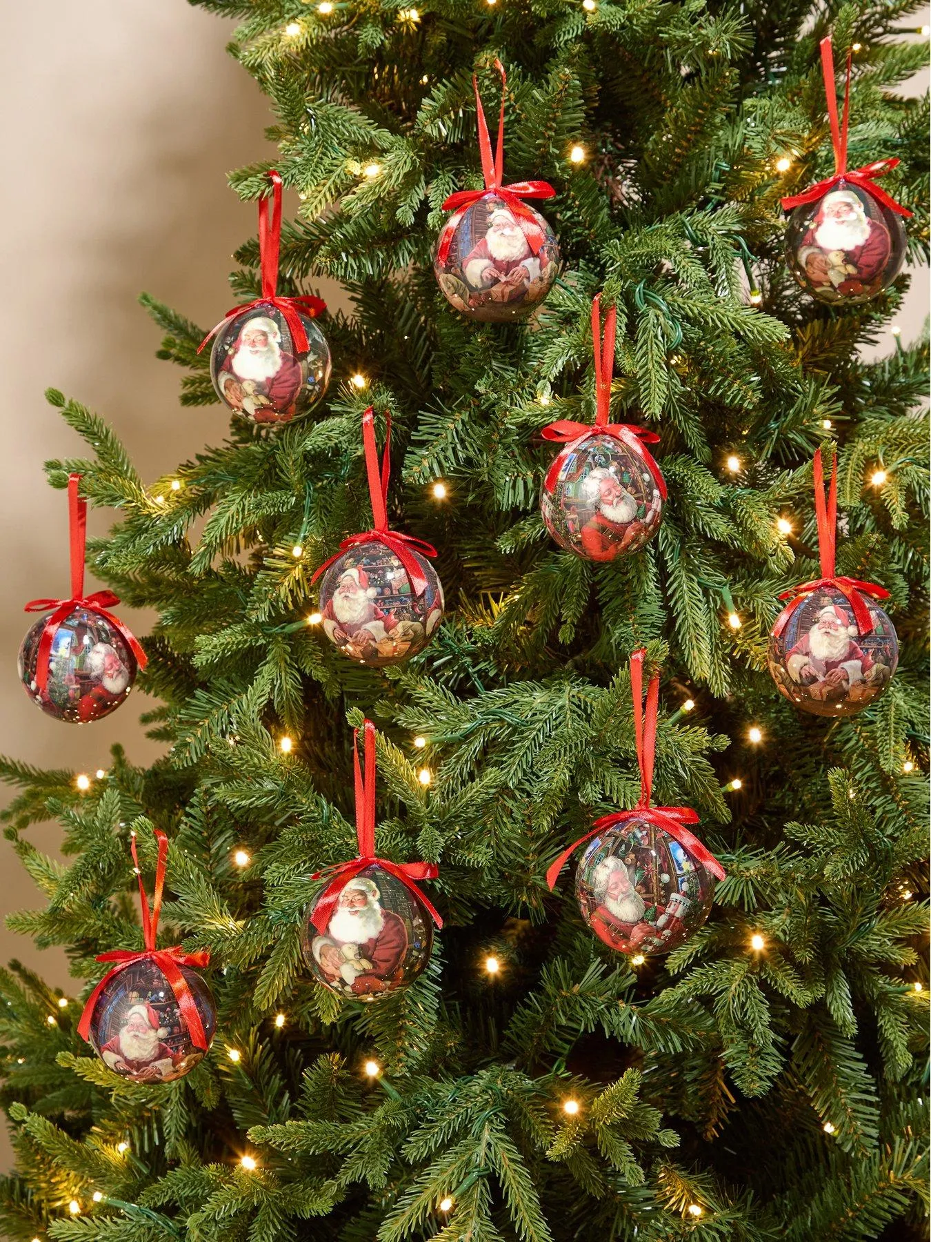 Christmas Tree Decorations | Very IE