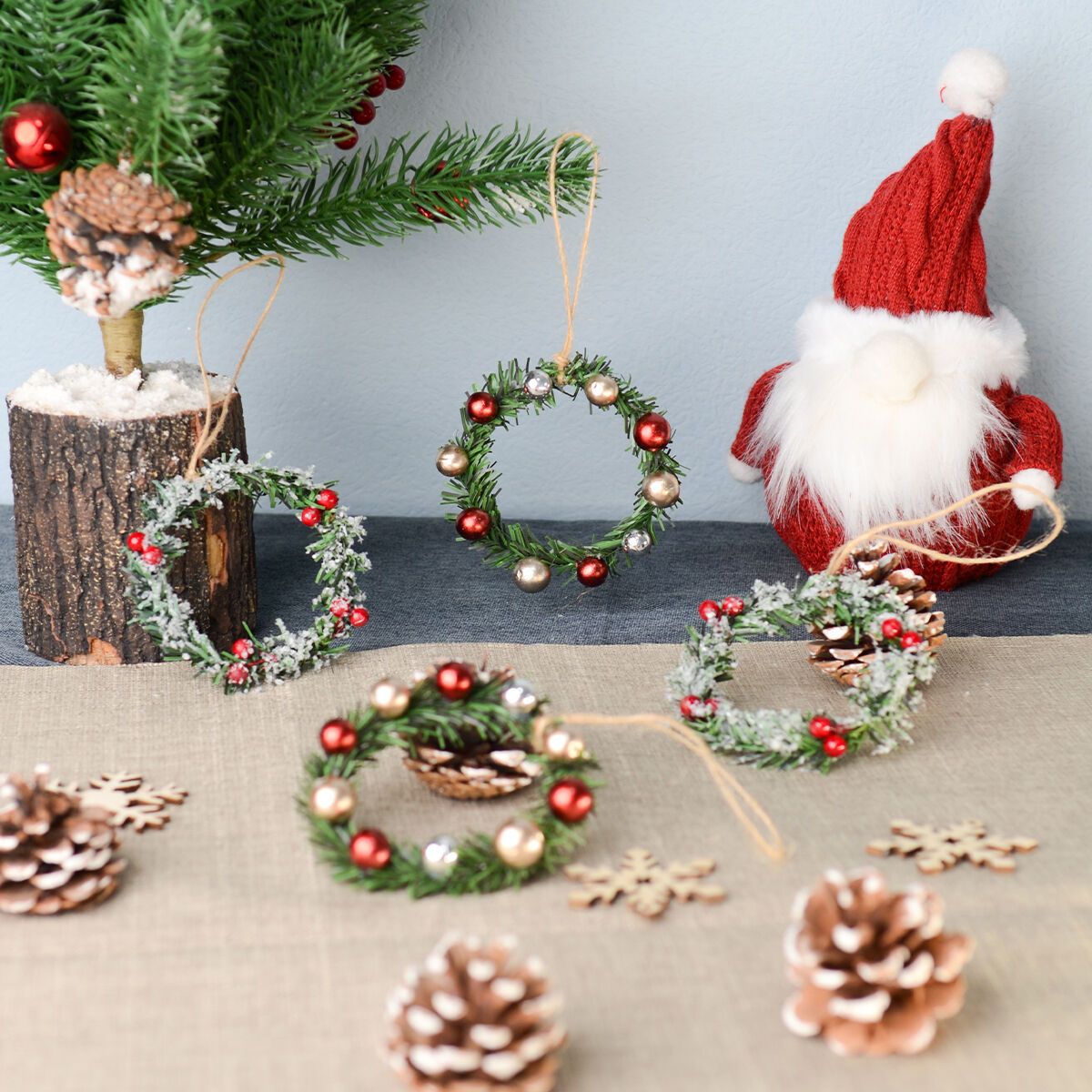 Christmas Wreath Winter Berry Wreath with Leaves