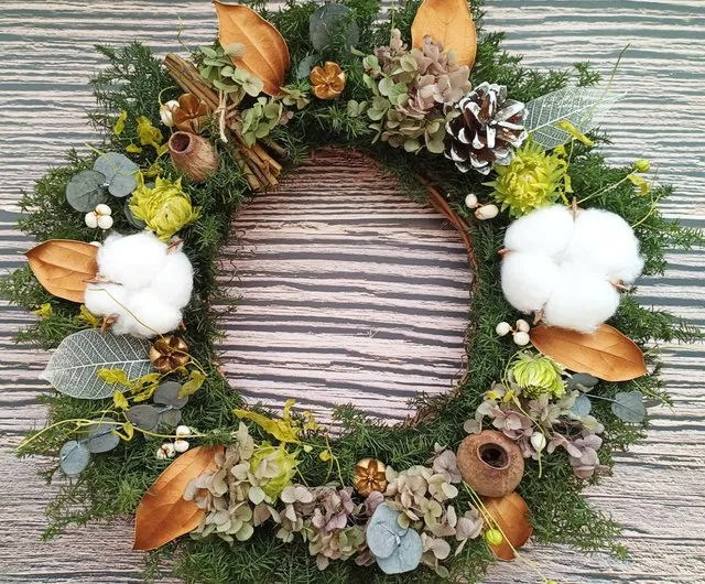 【Country Style】33x33cm Preserved Cedar / Christmas Wreath / Preserved Flower Wreath