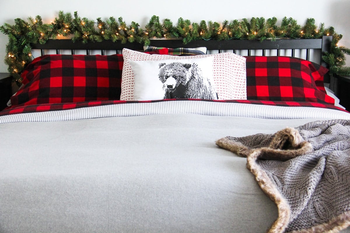 Cozy and Warm Christmas Bedroom - A Pretty Life In The Suburbs