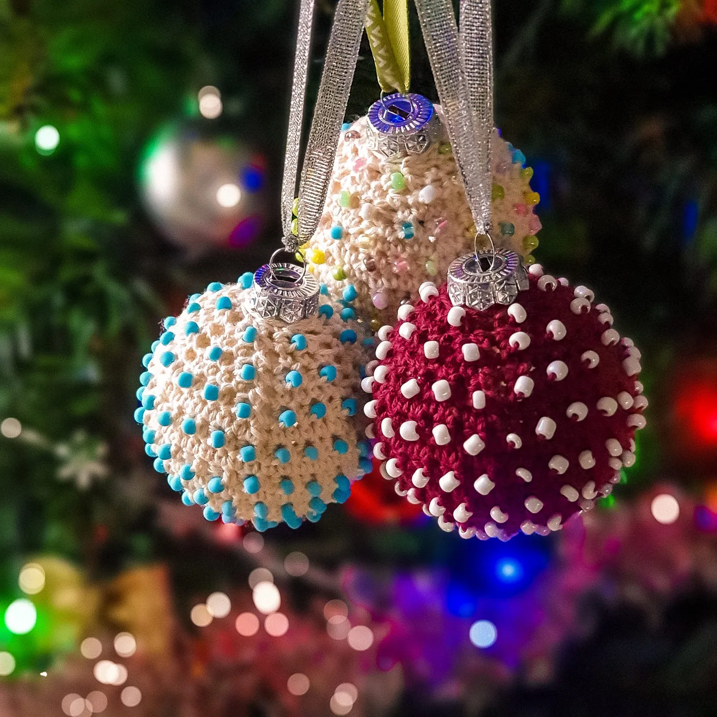 Crochet Pattern//Christmas Baubles (2 patterns included) – ByKaterina