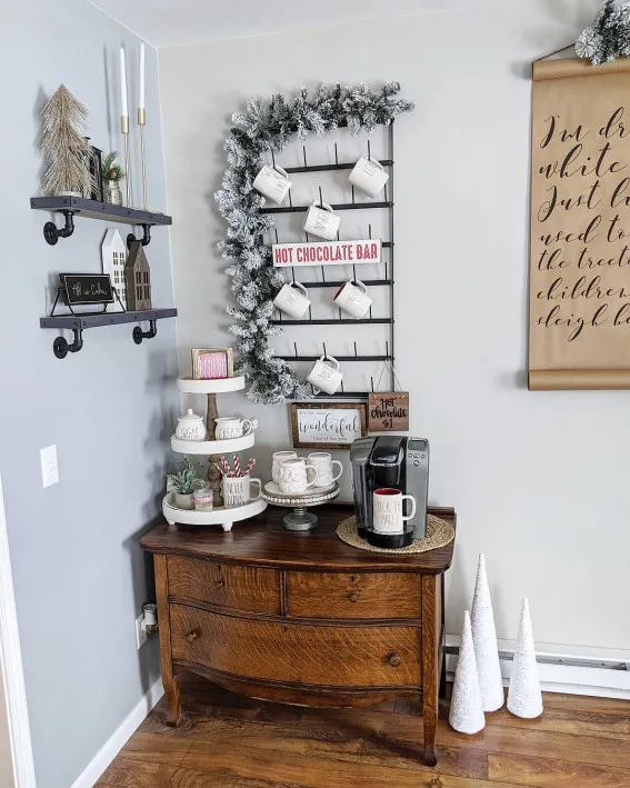 Cute Ways To Decorate Hot Chocolate Station | Coffee Station at Home