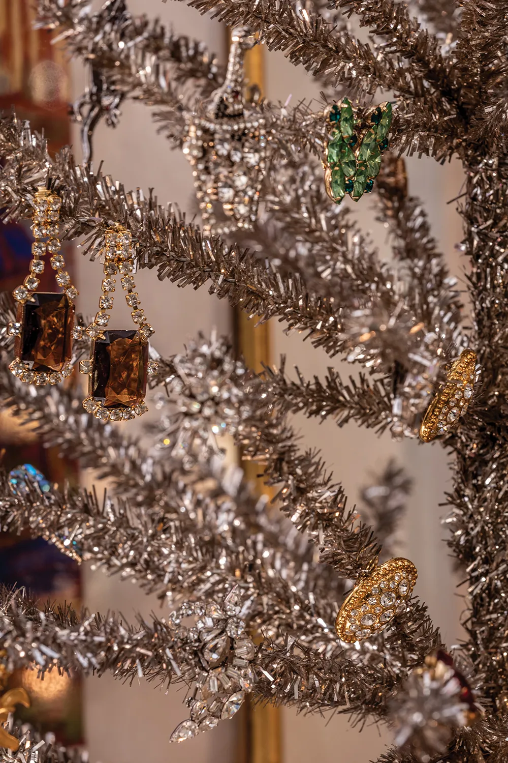 Decked Out: Kyle Overby's Holiday Home - WALTER Magazine