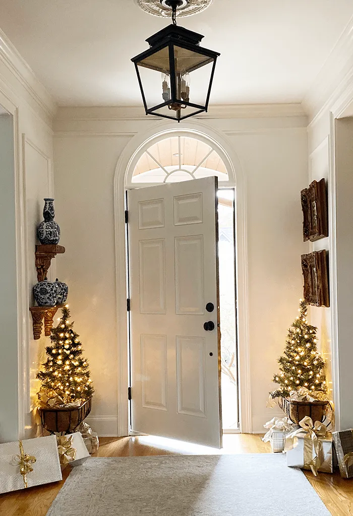 Decorate like a Pro: 8 Unique Places for a Christmas Tree in Your Home this Year - Buchanan Construction Custom Homes + Commercial