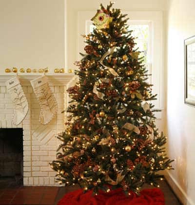 Decorating a Christmas Tree on a Budget