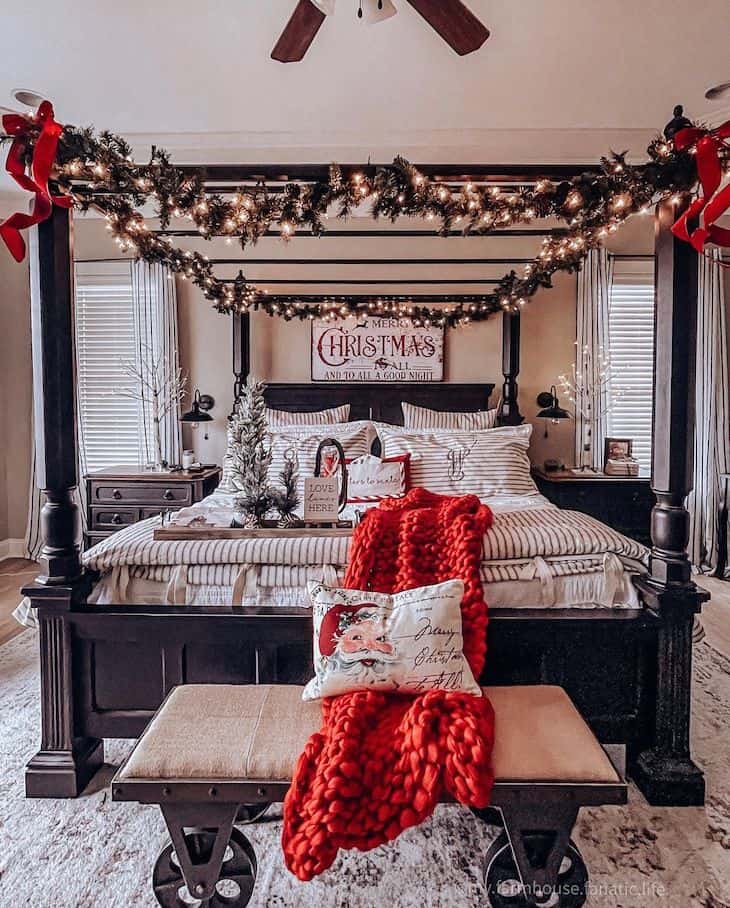 Easy Christmas Bedroom Decor Ideas for a Festive Feel - Farmhousehub