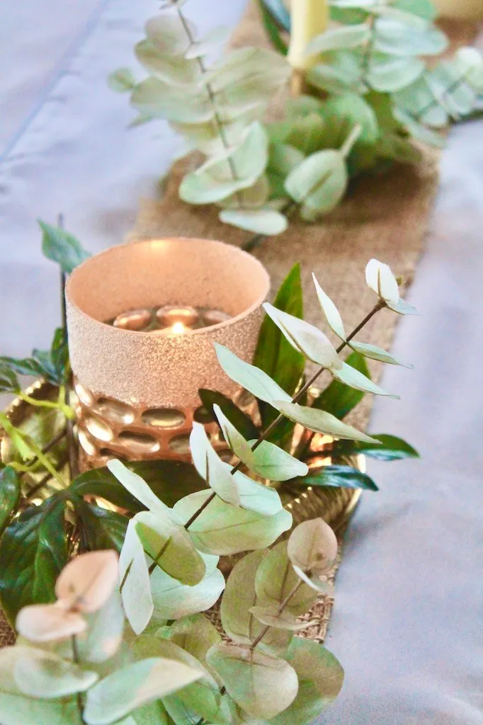 Easy Neutral Table Decor Ideas | RED WINE DRAGONS