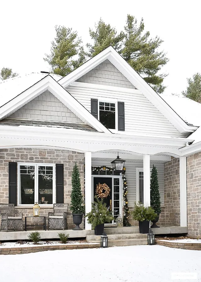 ELEGANT CHRISTMAS PORCH DECORATING - CITRINELIVING