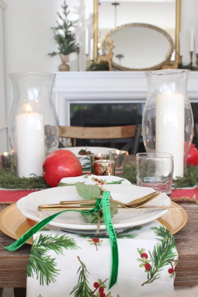 Elegant Christmas Table